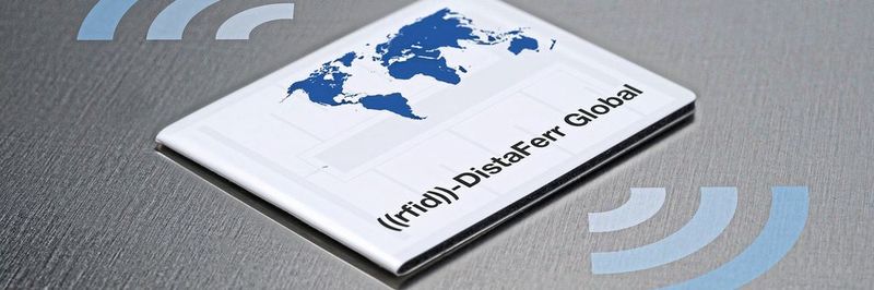 Das „((rfid))-DistaFerr Global Label“ von Schreiner Protech mit Dualband-Antenne ermöglicht die Auslesung in den Frequenzbändern ETSI und FCC gleichermaßen und ist damit weltweit einsetzbar.