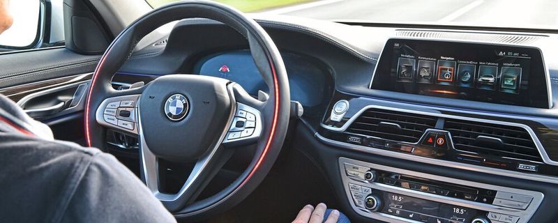 BMW arbeitet künftig mit den Software-Experten KPIT und TTTech im Bereich des automatisierten Fahrens zusammen.