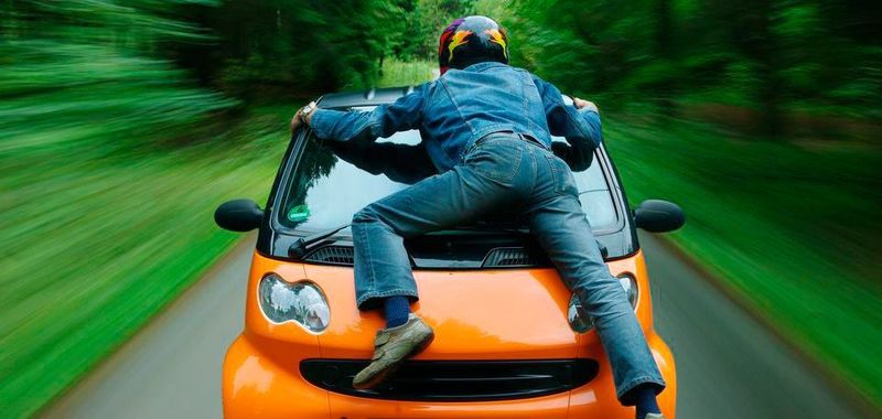 Es gehört zu den schwierigsten Aufgaben, die Entwickler autonomer Autos leisten müssen: Den Fahrzeugen eine Art Ethik beizubringen.