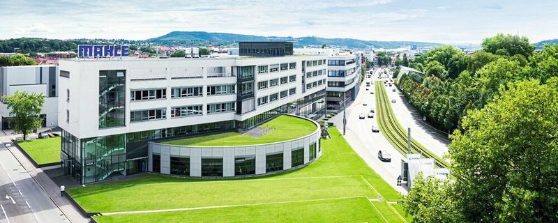 Mahle hat im ungarischen Balassagyarmat sein weltweit erstes Produktionswerk für elektrische Kompressoren eröffnet.