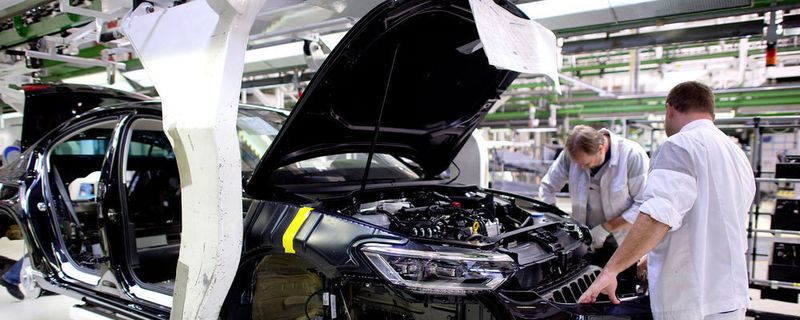 Die Passat-Produktion in Emden steht laut einem Medienbericht vor dem Aus.