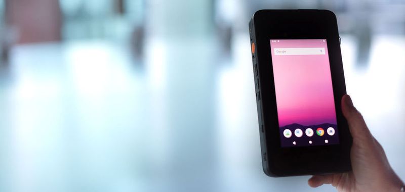 Prototyp: 5G-Testgerät von Qualcomm im Smartphone-Format, mit dem der Verbindungstest im 5G-Live-Netz von Swisscom durchgeführt wurde.