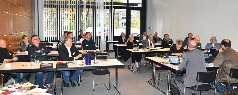 Die Teilnehmer der diesjährigen BIV-Mitgliederversammlung im HBZ Münster.
