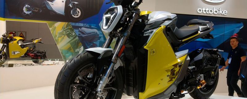 Ein absolut verwechslungsfreies Design weist das Ottobike MCR II auf, ein Taiwan-Zweirad der etwas anderen Art.