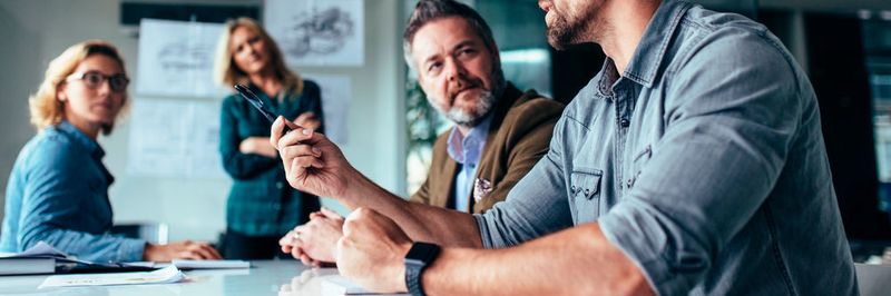 Um die Software-Ausschreibung erfolgsbringend zu gestalten, sollten Unternehmen einen genauen Plan zu Anforderungen, Projektteams und Zielsetzung aufstellen.
