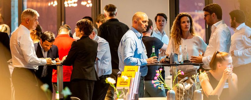 Ein ausgesuchter Teilnehmerkreis, führende Köpfe der Industrie und viel Raum zum Netzwerken: Der Next Industry ExpertTalk zum Thema „Future of Work“ findet am 6. Dezember in München statt.