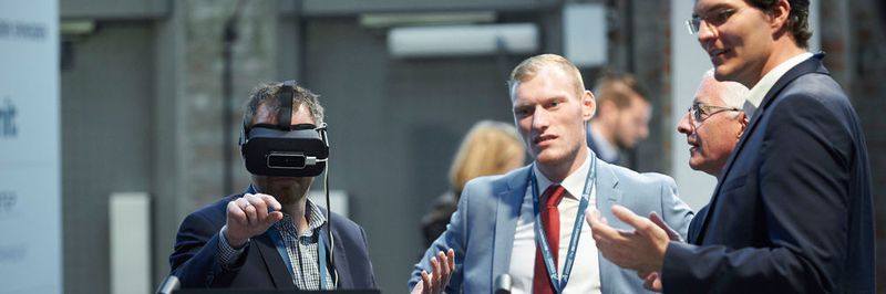 Anhand von Beispielen, die die 3D-Experience-Plattform nutzen, zeigten Dassault Système und Anwender, wie man die Digitalisierung als Chance begreifen kann.