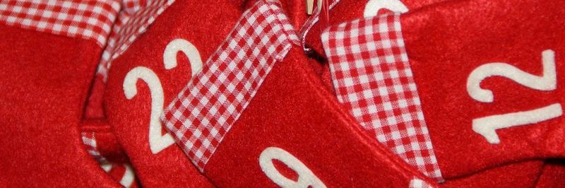 Weihnachten naht und die Aktionen, um das Endjahresgeschäft anzutreiben, starten.