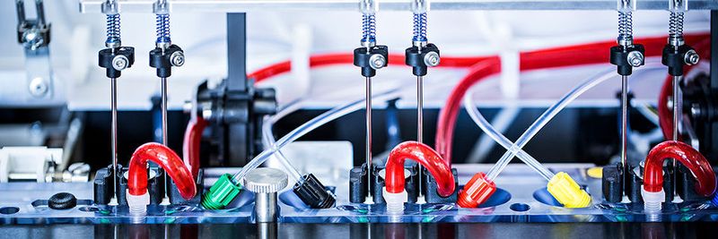 Die Entwicklung und Herstellung maßgeschneiderte Labor-Analysesystemen inklusive zugehöriger Software für die In-vitro-Diagnostik sind das Geschäft von Stratec Biomedical. Damit dieses unterbrechungsfrei läuft, entschied sich das Unternehmen für die Umsetzung eines neuen Datensicherungskonzepts.