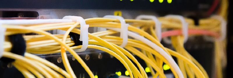 Die vierte Generation der Primergy Single-Socket Server ist mit dem neuen Intel Xeon E-2100 Prozessor ausgestattet.