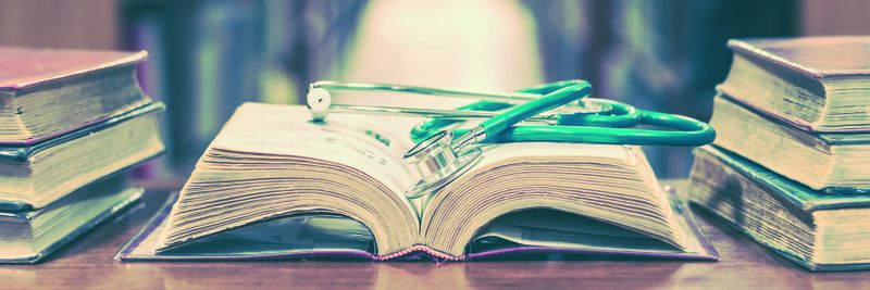 Vor allem für kleine und mittlere Medizintechnikunternehmen ist die MDR noch ein Buch mit sieben Siegeln. Doch das Ende der Übergangsfrist naht. Es ist dringend geboten, sich mit den neuen Anforderungen auseinanderzusetzen.