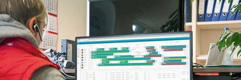 Um Wartungen bestmöglich zu planen, gilt es, ein Field Service Management zu etablieren, das sich an die IoT-Plattform anbinden lässt und so den Service-Bedarf organisiert, der durch Predictive Maintenance und Condition Monitoring aufkommt.