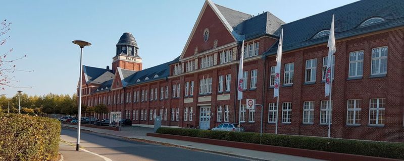 Kratzer Automation hat sein neues Entwicklungszentrum für den Geschäftsbereich Test Systems in Freiberg eröffnet.