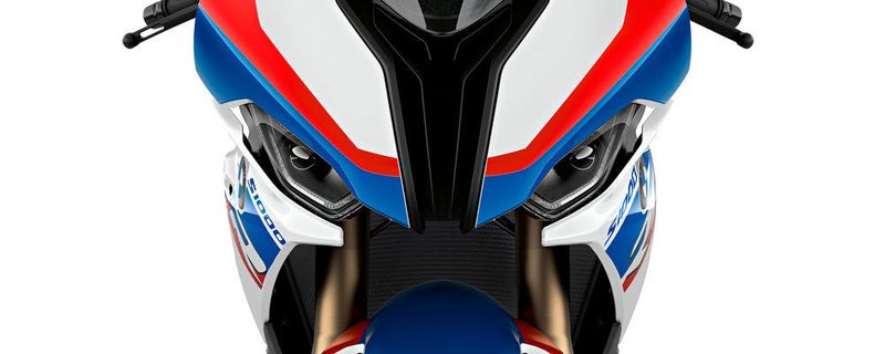 Der Battlax Hypersport S21 von Bridgestone wurde speziell für die Power der BMW S 1000 RR entwickelt.