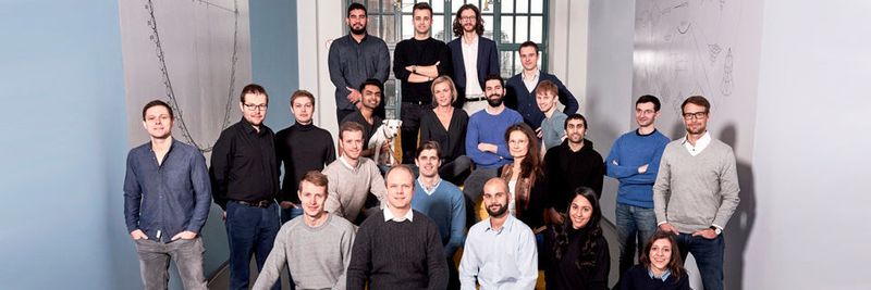 Das Team des KI-Start-ups i2x