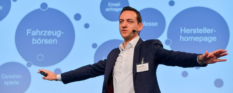 Daniele Moranelli, Santander Consumer Bank: „Zeit, die der Händler nicht hat – hilft uns die Digitalisierung wirklich?“