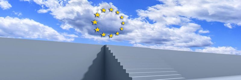 Es ist nie zu spät, um sich mit der DSGVO zu beschäftigen. Aber Unternehmen sollten die Umsetzung auch 6 Monate nach dem Stichtag Schritt für Schritt planen.