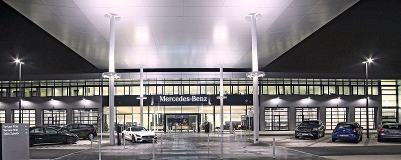 Mit einem ganzen Bündel an Bau- und Modernisierungsmaßnahmen rüstet sich der weltweit älteste Mercedes-Benz-Partner für die Zukunft. Bis 2022 sollen sie abgeschlossen sein. Rund 50 Millionen Euro stellt die S&G-Gruppe dafür zur Verfügung.
