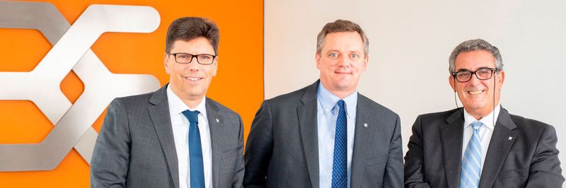 Technologievorstand Volker Bibelhausen, Vorstandssprecher Jörg Timmermann sowie Vertriebsvorstand José Carlos Álvarez Tobar (v.l.n.r.) sind aufgrund des starken Wachstums mit den Jahr 2018 sehr zufrieden.