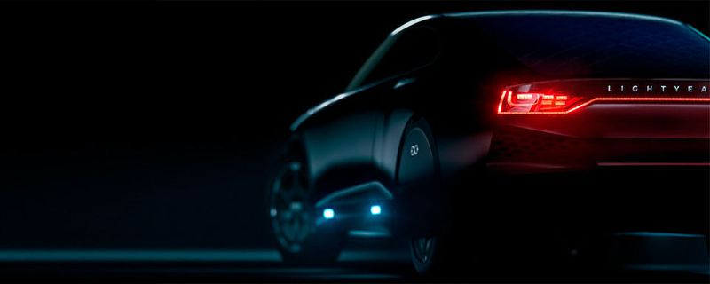 Der Lightyear One soll im Sommer 2019 als Prototyp auf die Bühne rollen und ohne fossile Energieträger auskommen.