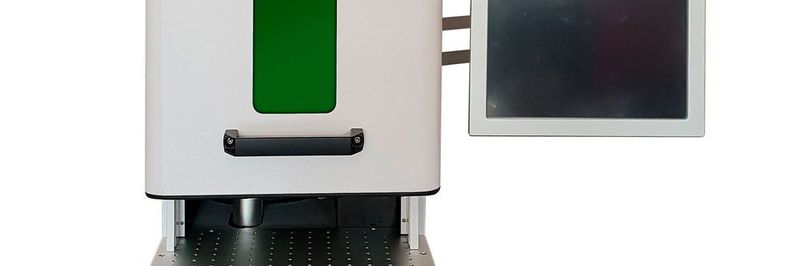 Durch seine geringen Maße von 43 cm × 67 cm × 70 cm ist der Tischlaser LAS 22-1 überall einsetzbar.