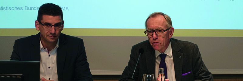 Jörg Freitag und Dr. Ralph Wiechers präsentierten auf der SPS IPC Drives 2018 die Zahlen zum Umsatz- und Auftragseingang im Maschinenbau und in der Elektrischen Automation.