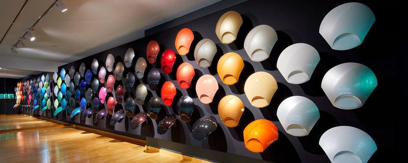 Im Color Design Studio Europe werden die künftigen Automobilfarben entworfen und im Showroom präsentiert.