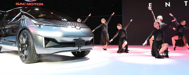 Auf der NAIAS in Detroit dominieren bullige US-SUV und Pick-up-Trucks die heimischen Neuheiten. Die Importeure steuern leistungsstarke Sportwagen bei.