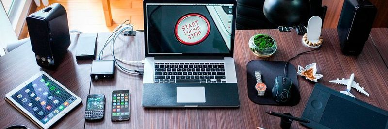 Technik hin, Technik her: Der Verbraucher wünscht sich einfach die beste Internetverbindung - überall, zu jeder Zeit und zu einem möglichst günstigen Preis.