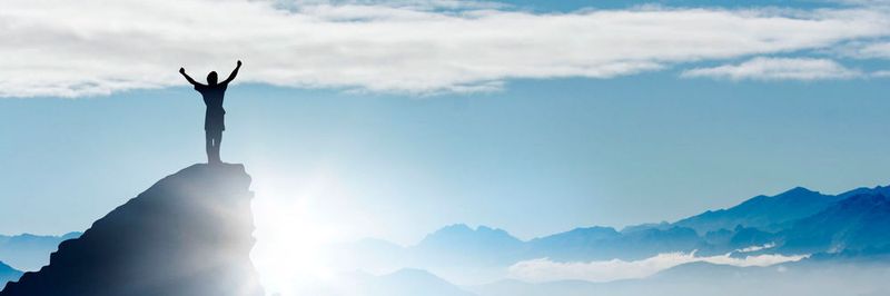 Damit infrastrukturelle Ressourcen die Softwareentwickler nicht einengen, greifen ihre Abteilungen oft bedarfsgerecht auf Public-Cloud-Ressourcen zurück.