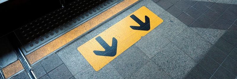 Mit der Guerilla-Kampagne #TakeTheExit richtet sich Metronom vor allem an IT-Fachkräfte, die ihren Jobs den Rücken kehren und einen neuen Weg einschlagen sollen.