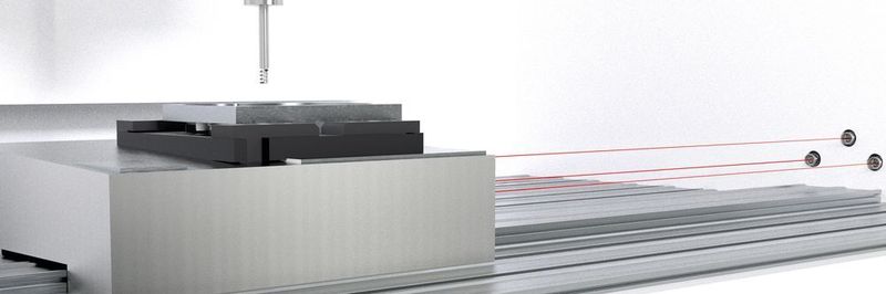 Der Interferometrischer Messsensor IDS3010 der Attocube Systems aus München macht eine Datenausgabe im hundertstel Mikrosekundentakt möglich. Mit einem integrierten Webserver lässt sich der Sensor zudem in Industrie-4.0-Anwendungen einbinden.