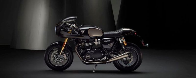 Besonderheiten der Thruxton R TFC sind unter anderem Verkleidungsteile aus Carbon.