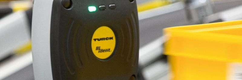 Logistik und Intraglogistik setzten bei RFID-Identifikationslösungen auf die UHF-Technologie, die im Vergeich zu HF höhere Reichweiten erzielt.