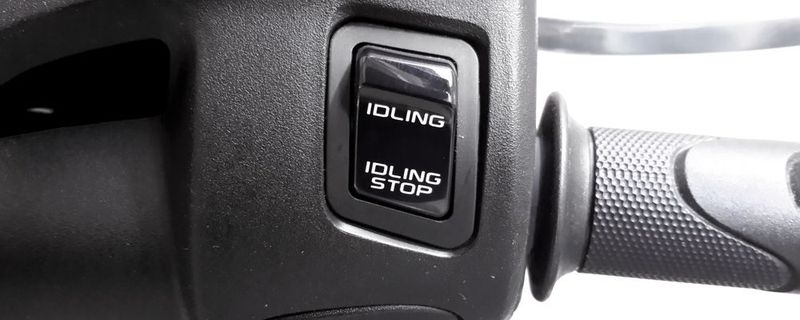 Start-Stopp-Schaltung von Rollern sind im Prinzip der erste Schritt zum Hybridfahrzeug.