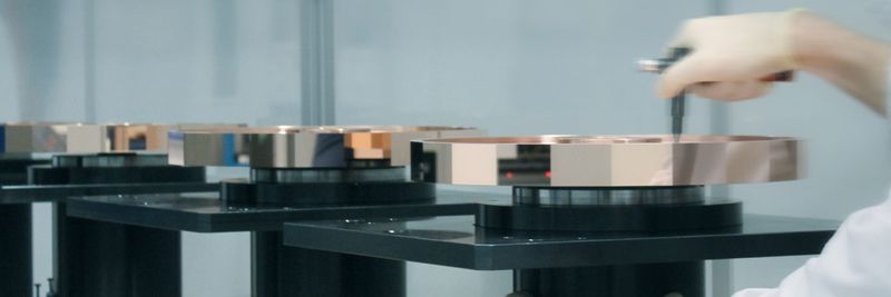 Polygonscanner von Kugler werden in vielen verschiedenen Bereichen und Produkten eingesetzt, von Barcode-Scannern bis hin zu Augenlasern.