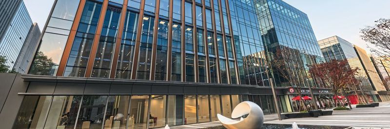 Das neue Gebäude in Shanghai bietet auf rund 4200 m² moderne Arbeitsplätze für über 100 Mitarbeiter und vereint auf sieben Stockwerken die Divisionen Automotive Research & Test, Sensor Technology und Industrial Process Control.