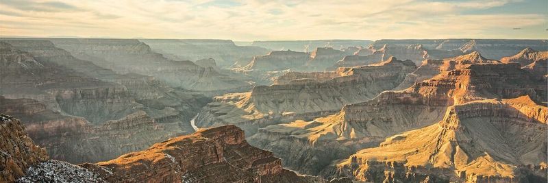 Fundstätte fossiler Fette: In Gesteinsproben aus dem Grand Canyon fanden Max-Planck-Forscher 635 Millionen Jahre alte Moleküle, die höchstwahrscheinlich von räuberischem Plankton stammen.