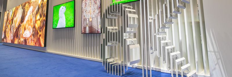 Die 8K-Auflösung war das große Thema bei Samsung auf der ISE 2019. Sie kommt auf QLED-Displays, dem modularen Micro-LED-Display „The Wall“ und auch für LED-Signage.