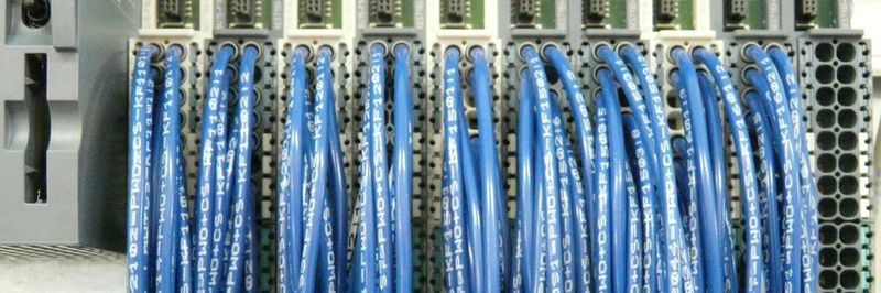 Die Kennzeichnung der Kabel erfolgt bei Alexander Bürkle automatisiert und aus Eplan heraus.