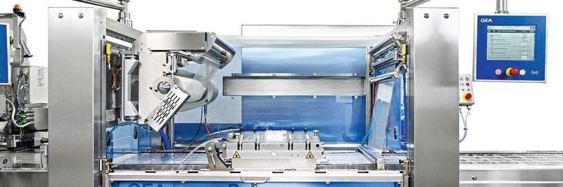 Die Tiefziehverpackungsmaschine GEA Power-Pak Plus ist von Grund auf überarbeitet worden. Die Verfügbarkeit steigt. Maschinenstillstände werden weiter reduziert.
