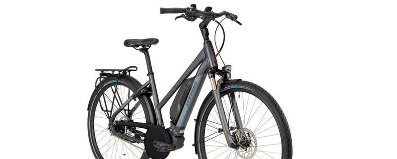 Das neue E-Gadino von Stevens kombiniert einen Shimano-Mittelmotor mit einer Achtgang-Nabenschaltung.