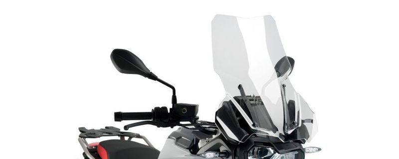 Das Touren-Windschild wurde laut Hersteller extra für Langstreckenfahrer entwickelt, um den Winddruck auf den Fahrer zu minimieren.