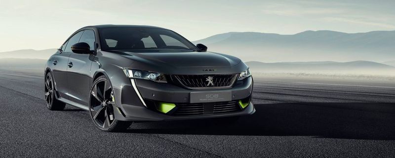 Peugeot zeigt, wie eine elektrifizierte Sportvariante des 508 aussehen könnte. Den Antrieb übernimmt ein Plug-in-Hybrid mit mehr als 400 PS.