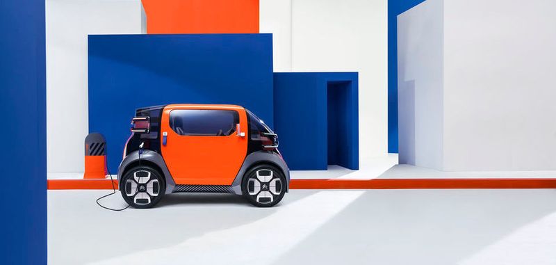 Der Ami One ist nicht irgendeine Studie: Mit dem 2,50 Meter kurzen Zweisitzer will Citroen zeigen, wie urbane Mobilität künftig funktioniert.