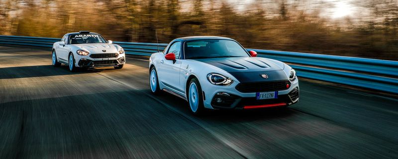 Zu seinem 70. Geburtstag will Abarth in Genf zwei neue Modelle präsentieren. Darunter der Abarth 124 Rally Tribute.