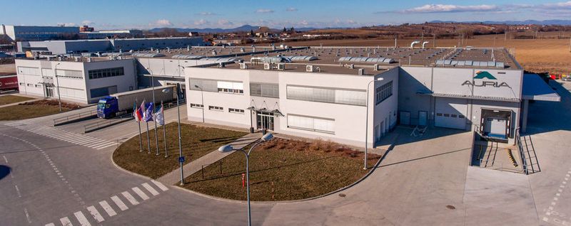 Auria hat eine 7.500 Quadratmeter große Produktionsstätte im slowakischen Vráble eröffnet.