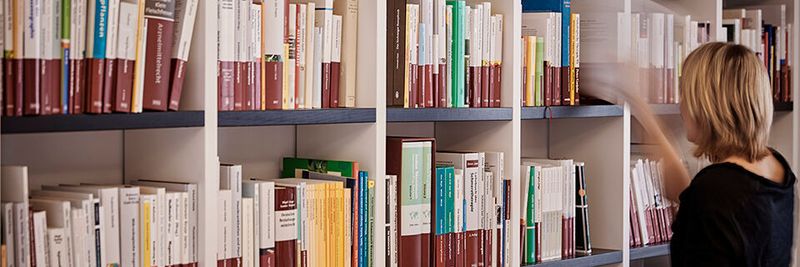 Gesucht und gefunden: eine Lösung für die Langzeitarchivierung der Buchhaltungsdaten für den Deutschen Apotheker Verlag.