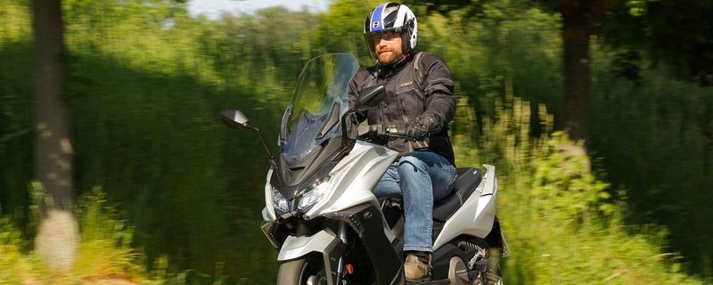 Das Flaggschiff der Kymco-Rollerflotte: der AK 550i ABS.