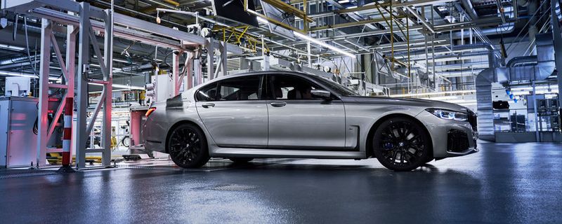 In Dingolfing hat die Produktion des neuen BMW 7er begonnen.